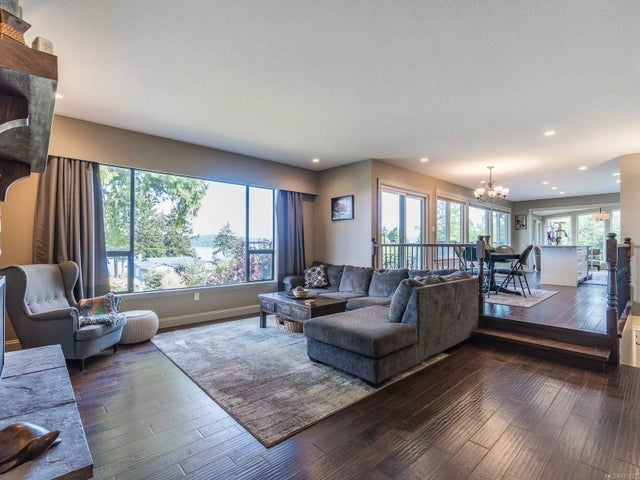 4 of 55 - 5877 Garvin Rd, Fanny Bay, BC