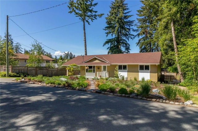 1 of 29 - 1749 Ordano Rd, Cowichan Bay, BC