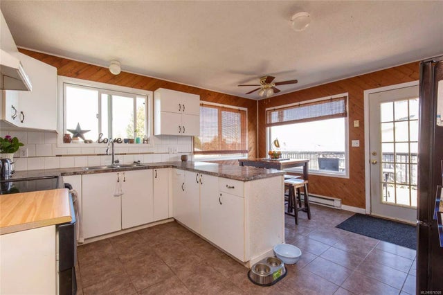 5 of 33 - 1586 Robert St, Crofton, BC