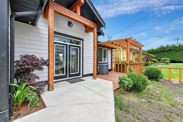 3 of 24 - 8125 Edmund St, Crofton, BC