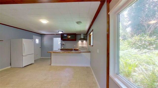 4 of 20 - 370 Spruce Ave, Gabriola Island, BC