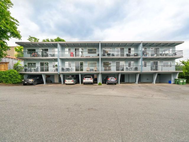 2 of 99 - 12 Rosehill St, Nanaimo, BC