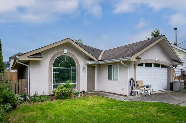 1 of 19 - 1606 Chaplin St, Crofton, BC