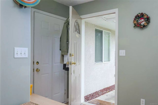 4 of 19 - 1606 Chaplin St, Crofton, BC