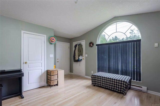 5 of 19 - 1606 Chaplin St, Crofton, BC