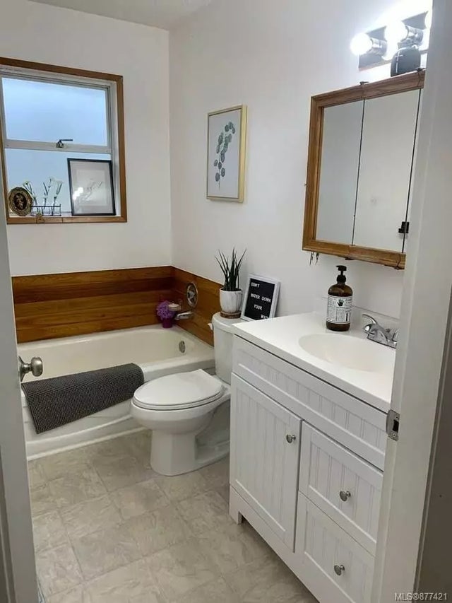 4 of 16 - 4570 Lanes Rd, Cowichan Bay, BC