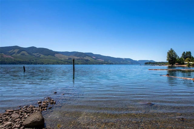 2 of 18 - 8396 Sa-seen-os Rd, Youbou, BC