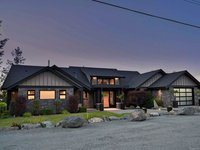 3 of 51 - 5514 Hiquebran Rd, Nanaimo, BC