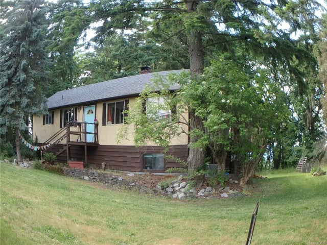 1 of 25 - 1805 Wilmot Rd, Cowichan Bay, BC