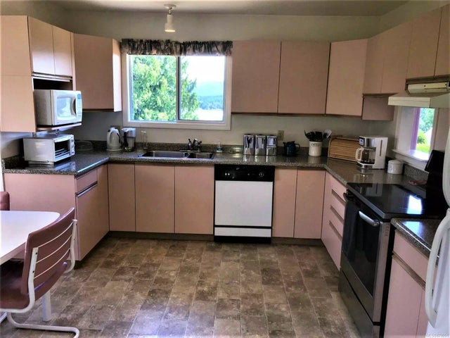 2 of 31 - 4509 Chestnut Rd, Cowichan Bay, BC