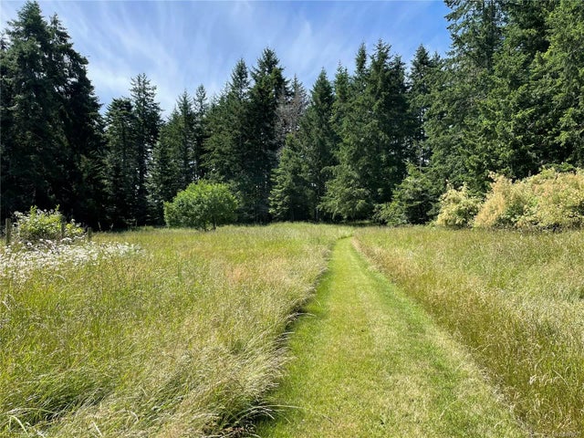 3 of 24 - 2050 South Rd, Gabriola Island, BC