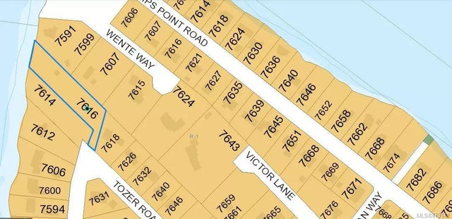 4 of 6 - 7616 Tozer Rd, Fanny Bay, BC