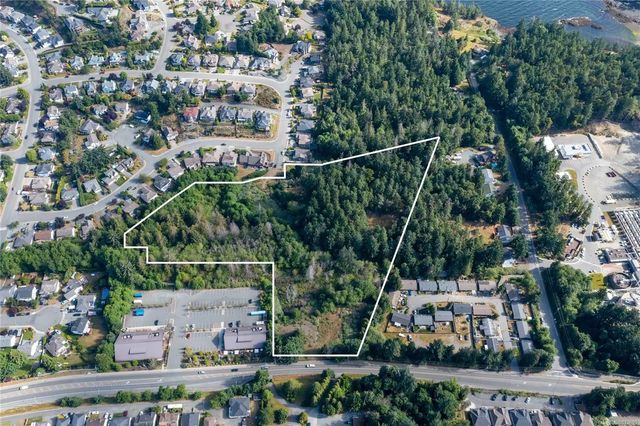 2 of 28 - 4670 Hammond Bay Rd, Nanaimo, BC