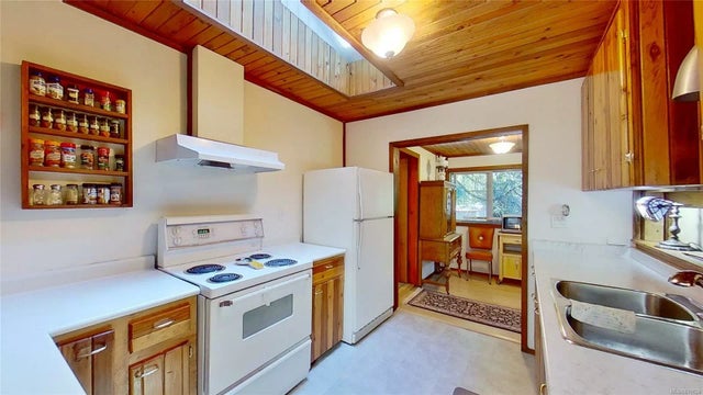 3 of 33 - 175 Malaspina Dr, Gabriola Island, BC