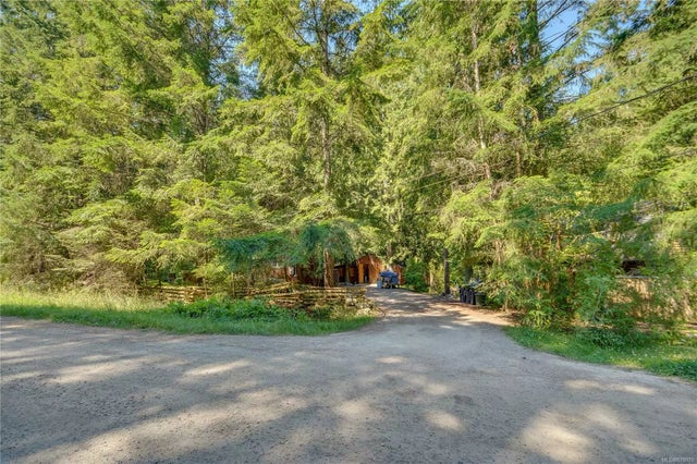 3 of 37 - 500 Wildwood Cres, Gabriola Island, BC