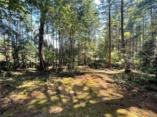 5 of 18 - 3125 Commodore Way, Gabriola Island, BC