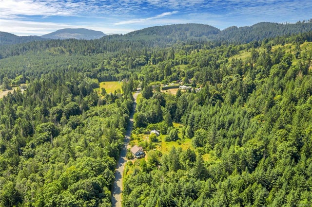 3 of 27 - 8188 Shasta Rd, Crofton, BC