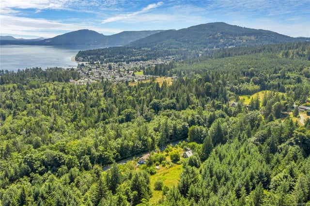 4 of 27 - 8188 Shasta Rd, Crofton, BC