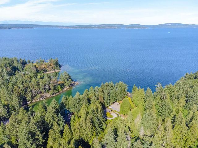 4 of 99 - 3156 Hertel Rd, Nanaimo, BC