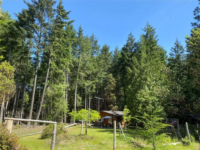 3 of 34 - 1450 Hess Rd, Gabriola Island, BC
