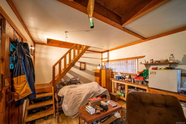 5 of 11 - 467 Berg Rd, Gabriola Island, BC