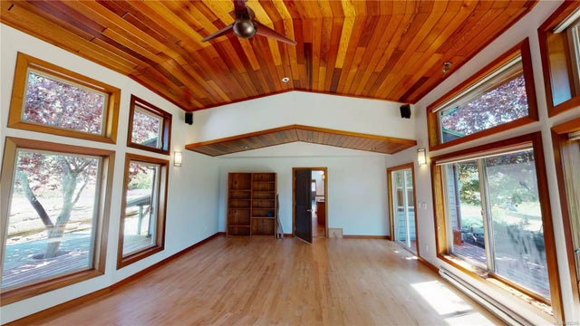 1 of 52 - 745 South Rd, Gabriola Island, BC