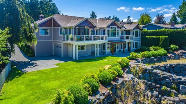 3 of 65 - 5476 Bayshore Dr, Nanaimo, BC