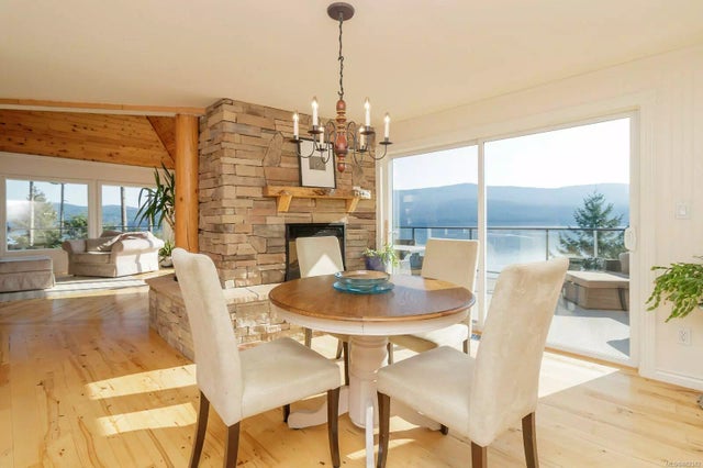 4 of 32 - 1116 Fairbanks Rd, Cowichan Bay, BC