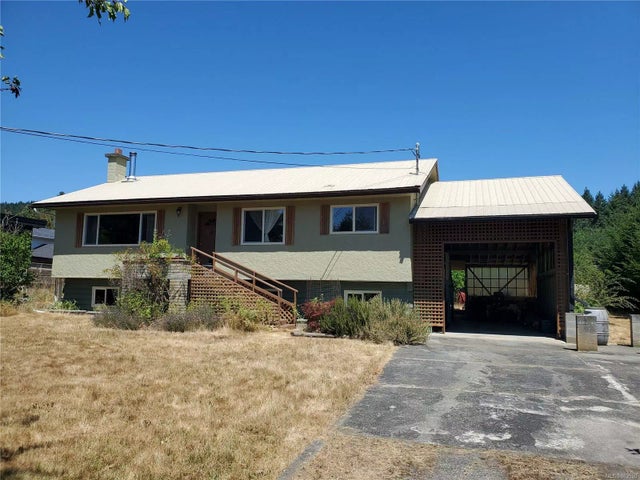 1 of 30 - 1970 South Rd, Gabriola Island, BC