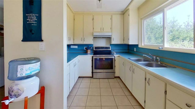 3 of 30 - 1970 South Rd, Gabriola Island, BC