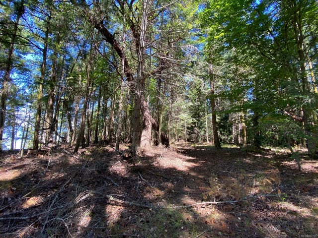 1 of 12 - 157 Mapleleaf Lane, Sidney Island, BC