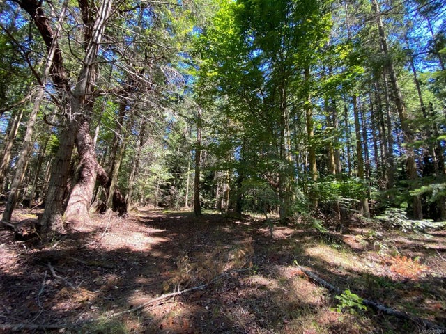 4 of 12 - 157 Mapleleaf Lane, Sidney Island, BC