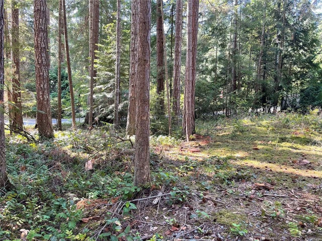 5 of 20 - Lt 22 Mary Rd, Gabriola Island, BC