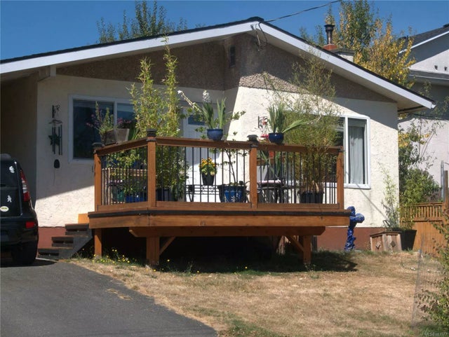 2 of 23 - 8142 Edmund St, Crofton, BC