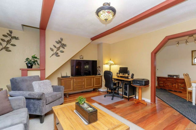 5 of 27 - 4570 Hillbank Rd, Cowichan Bay, BC