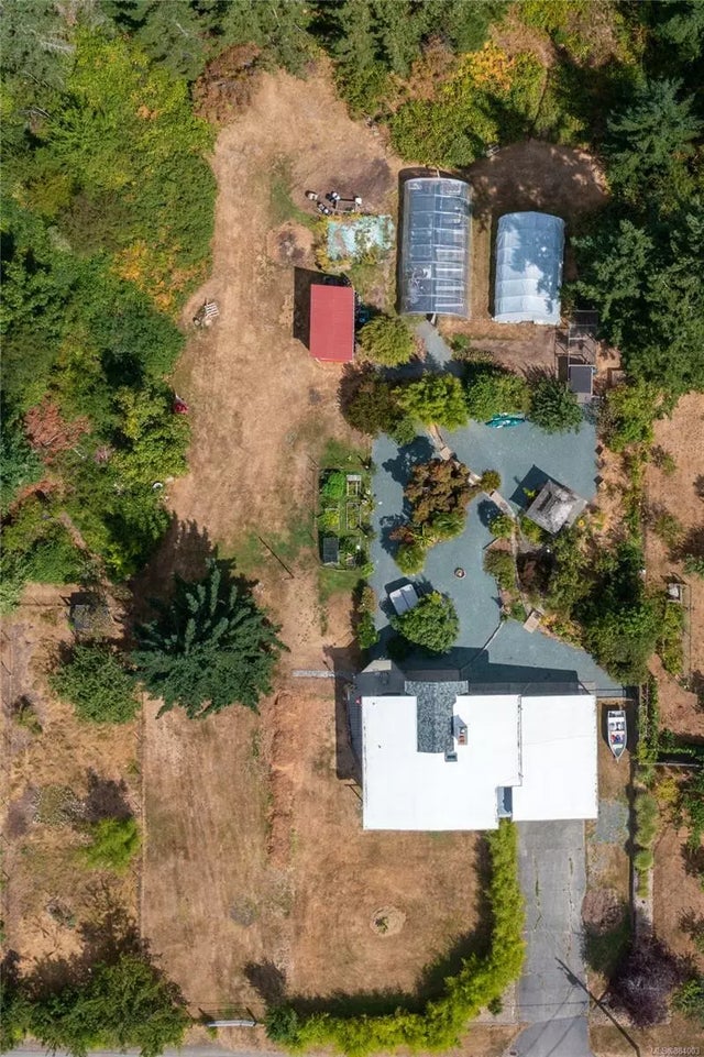 3 of 30 - 1487 Tatlo Rd, Crofton, BC