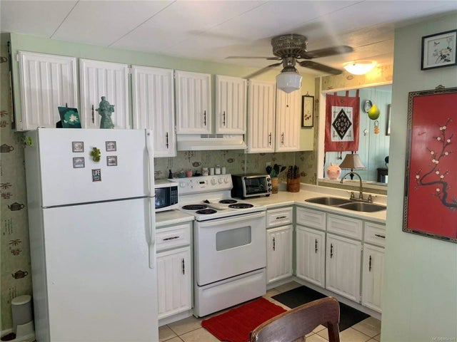 2 of 18 - 1540 Cowichan Bay Rd 6, Cowichan Bay, BC