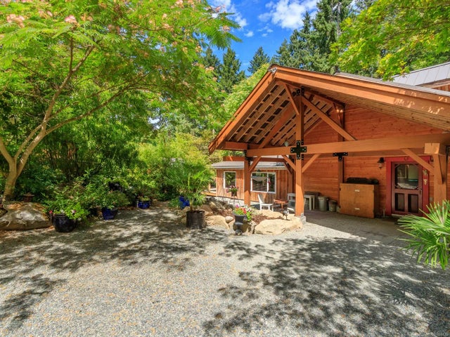 1 of 46 - 1565 Hess Rd, Gabriola Island, BC