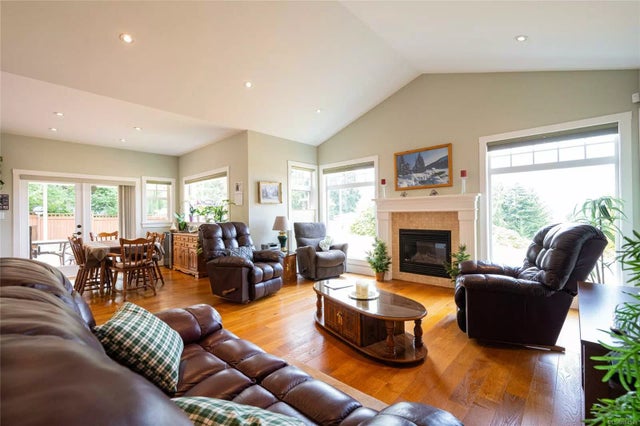 4 of 26 - 4590 Polo Field Pl, Cowichan Bay, BC