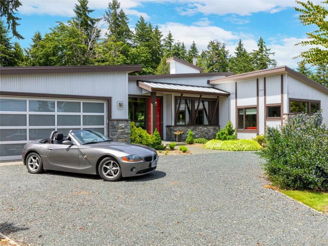 2 of 94 - 173 Baynes Dr, Fanny Bay, BC