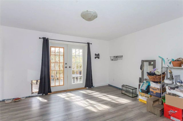 4 of 20 - 8002 Queen St, Crofton, BC