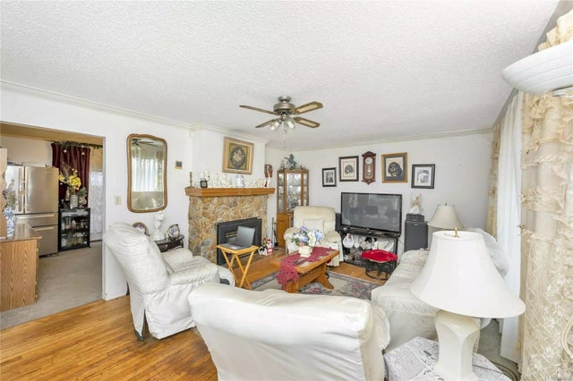 2 of 30 - 1406 Tatlo Rd, Crofton, BC