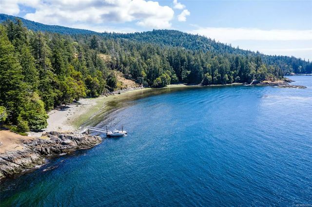 2 of 96 - 230 Smith Rd, Salt Spring, BC