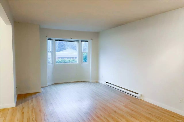 4 of 15 - 270 Harwell Rd 10, Nanaimo, BC