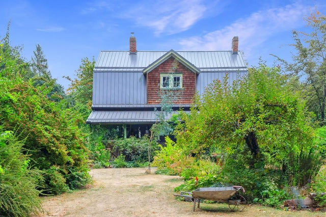 3 of 93 - 8935 Crofton Rd, Crofton, BC