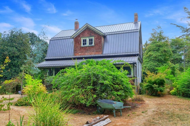 5 of 93 - 8935 Crofton Rd, Crofton, BC