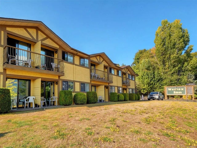 1 of 35 - 1846 Cowichan Bay Rd, Cowichan Bay, BC