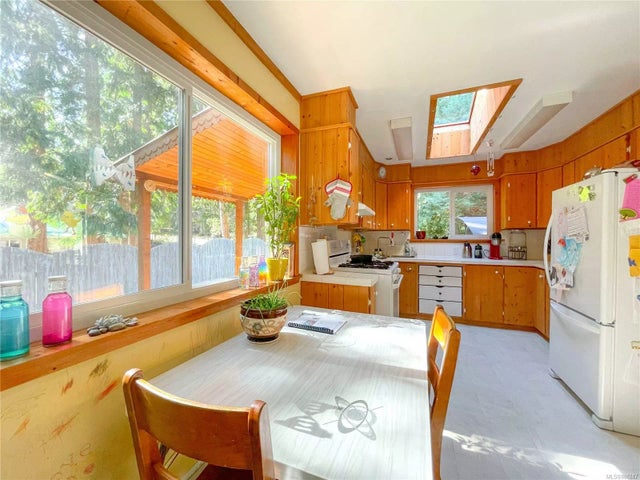 5 of 32 - 930 Carmen Cres, Gabriola Island, BC