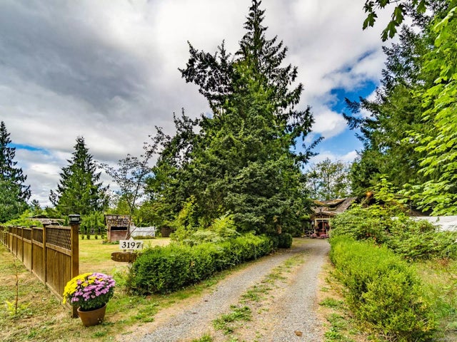 1 of 56 - 3197 Melon Rd, Hilliers, BC