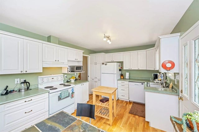 3 of 51 - 1716 Pavenham Rd, Cowichan Bay, BC